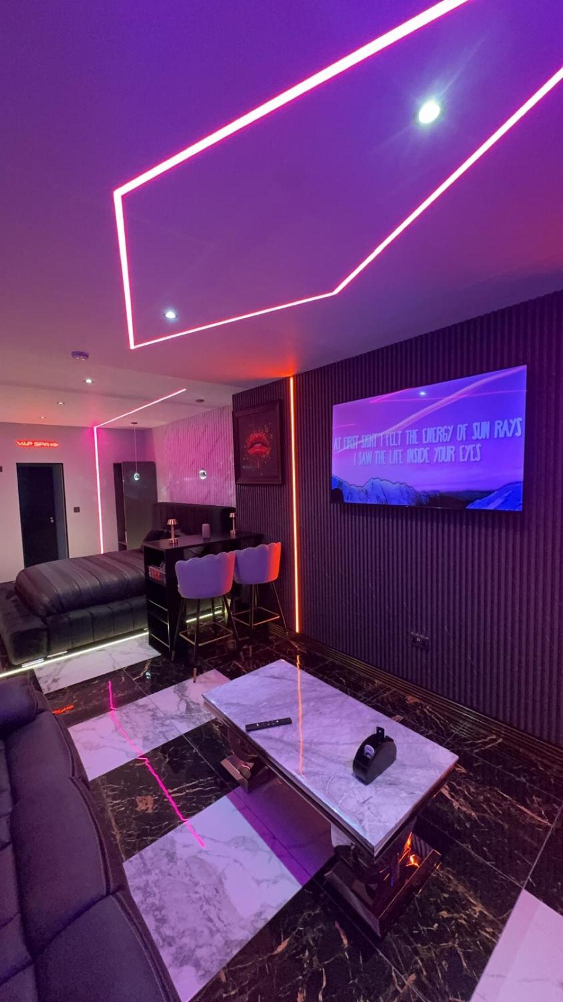 Highfield Private Spa Apartment ブラッドフォード エクステリア 写真