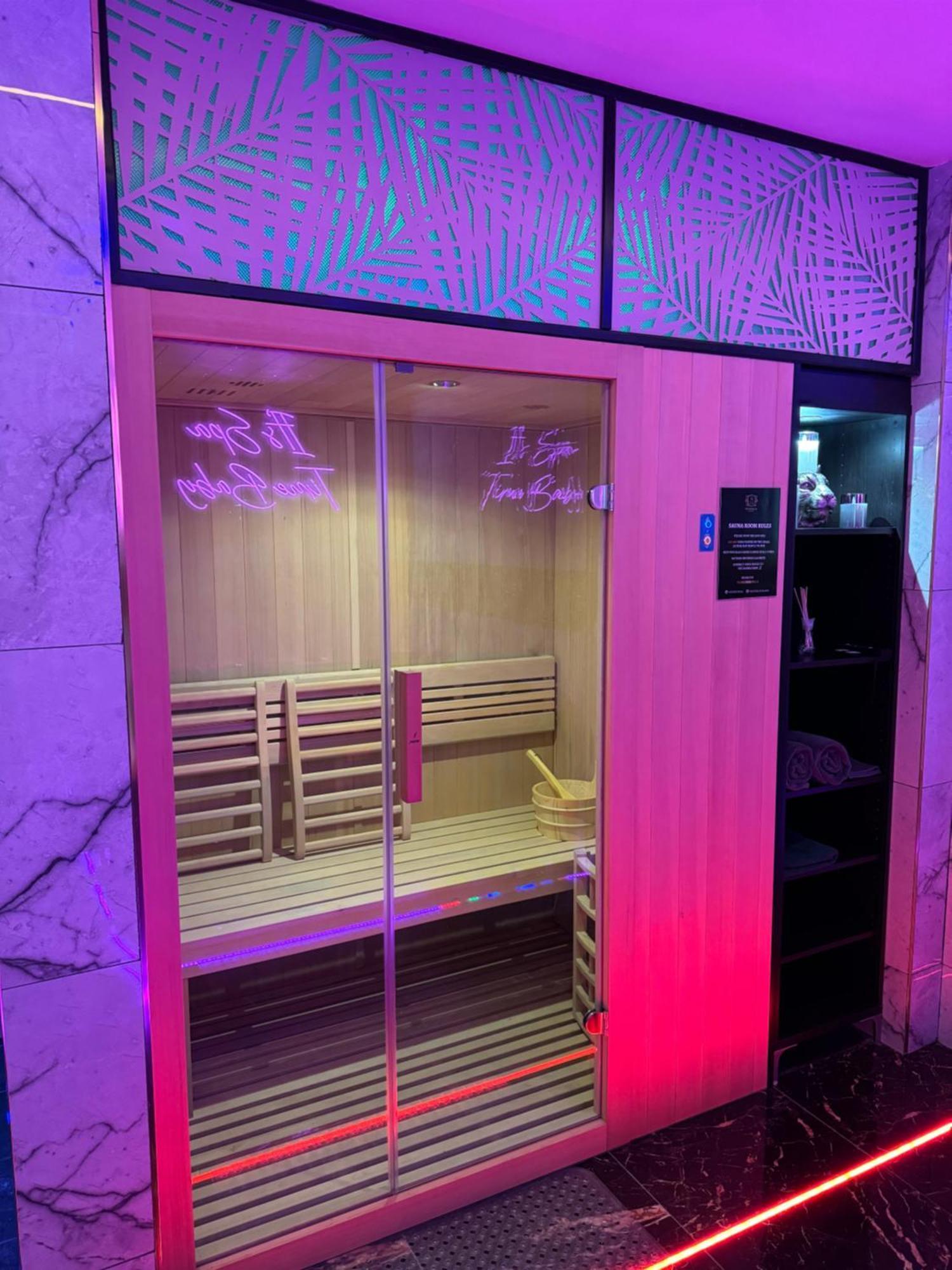 Highfield Private Spa Apartment ブラッドフォード エクステリア 写真