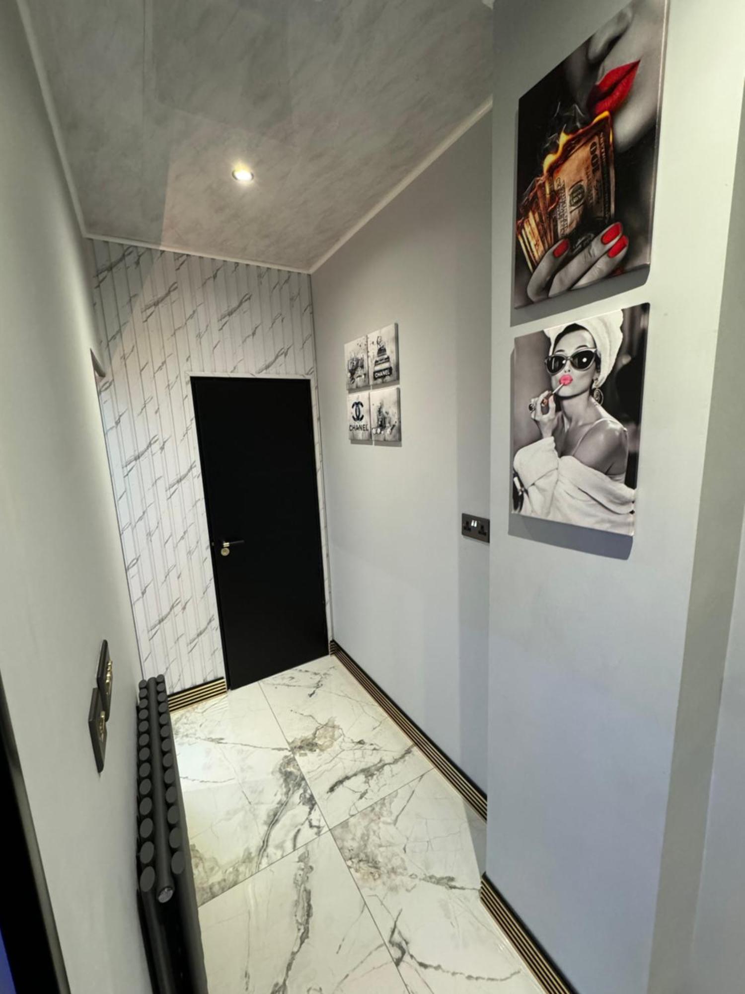Highfield Private Spa Apartment ブラッドフォード エクステリア 写真